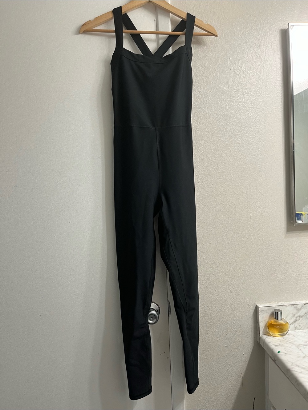 Women's Black Cross-Back Stretch Jumpsuit